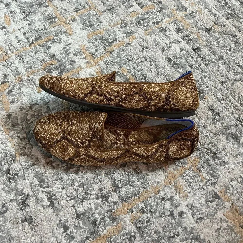 ROTHY’S LOAFER IN BRONZE PYTHON! EUC! SIZE 8 - Picture 4 of 9